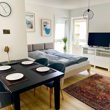 פורצהיים Sonniges Apartment In Ruhiger Und Zentraler Lage מראה חיצוני תמונה